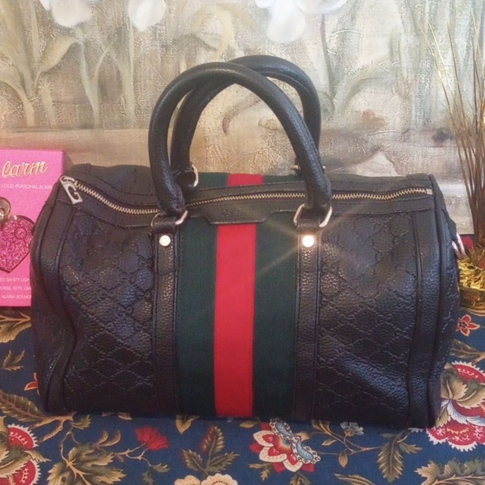 Authentic Leather Gucci Bag!* - Picture 8 of 8
